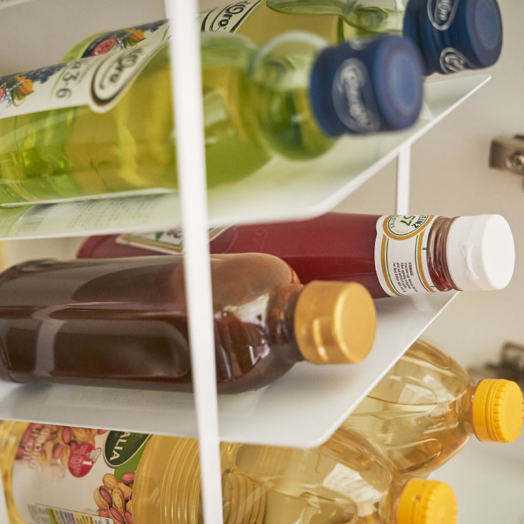 シンク下ボトルストッカー ４段 タワー 山崎実業 tower ホワイト/ブラック 4304 4305 タワーシリーズ