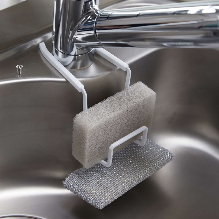 蛇口にかけるスポンジホルダー ダブル タワー 山崎実業 tower ホワイト/ブラック 4390 4391 タワーシリーズ