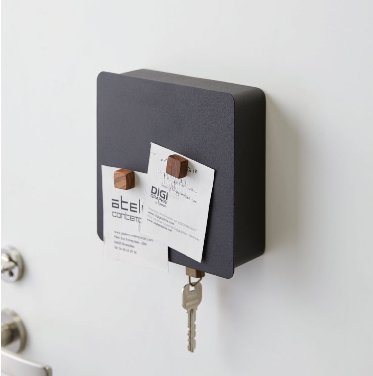 10/1 テレビで紹介されました マグネットキーフック２段 タワー 山崎実業 tower ホワイト/ブラック 4799 4800 タワーシリーズ マグネット