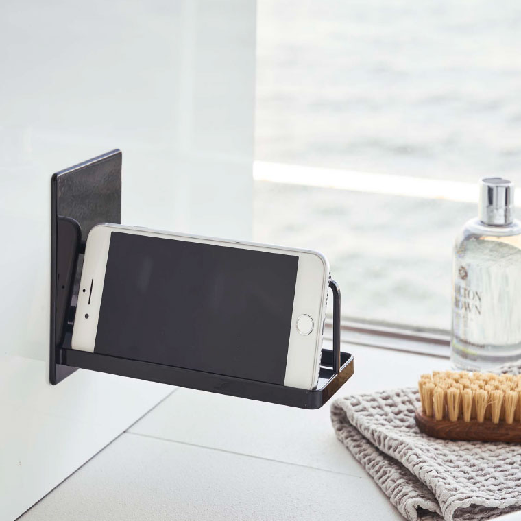 マグネットバスルームスマートフォンスタンド タワー 山崎実業 tower スマホスタンド ホワイト/ブラック 4972 4973 タワーシリーズ