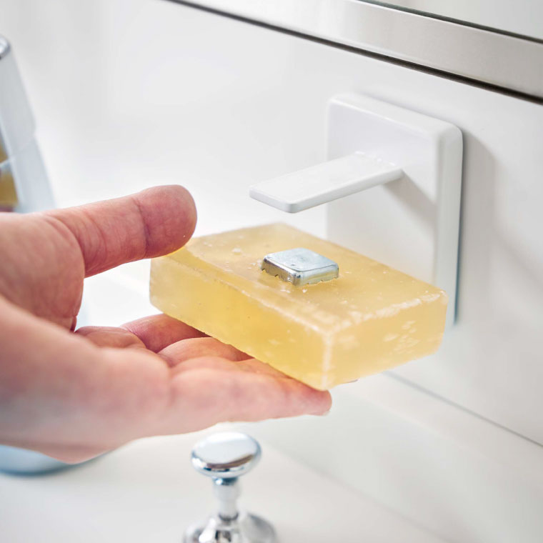 吸盤ソープホルダー タワー 山崎実業 tower 石鹸ホルダー ホワイト/ブラック 4871 4872 タワーシリーズ