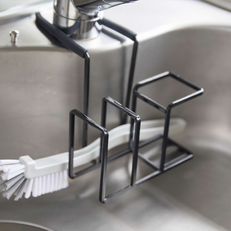 蛇口にかけるスポンジ＆ブラシホルダー タワー 山崎実業 tower スポンジホルダー ホワイト/ブラック 5080 5081 タワーシリーズ