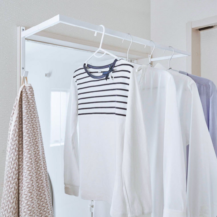 伸縮浴室扉前物干しハンガー タワー 山崎実業 tower ホワイト/ブラック 5111 5112 タワーシリーズ