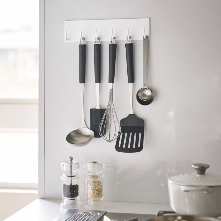 マグネットキッチンツールフック タワー 山崎実業 tower おたま掛け ホワイト/ブラック 5134 5135 タワーシリーズ
