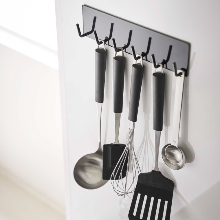 マグネットキッチンツールフック タワー 山崎実業 tower おたま掛け ホワイト/ブラック 5134 5135 タワーシリーズ