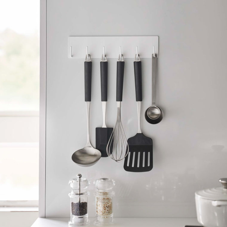 マグネットキッチンツールフック タワー 山崎実業 tower おたま掛け ホワイト/ブラック 5134 5135 タワーシリーズ