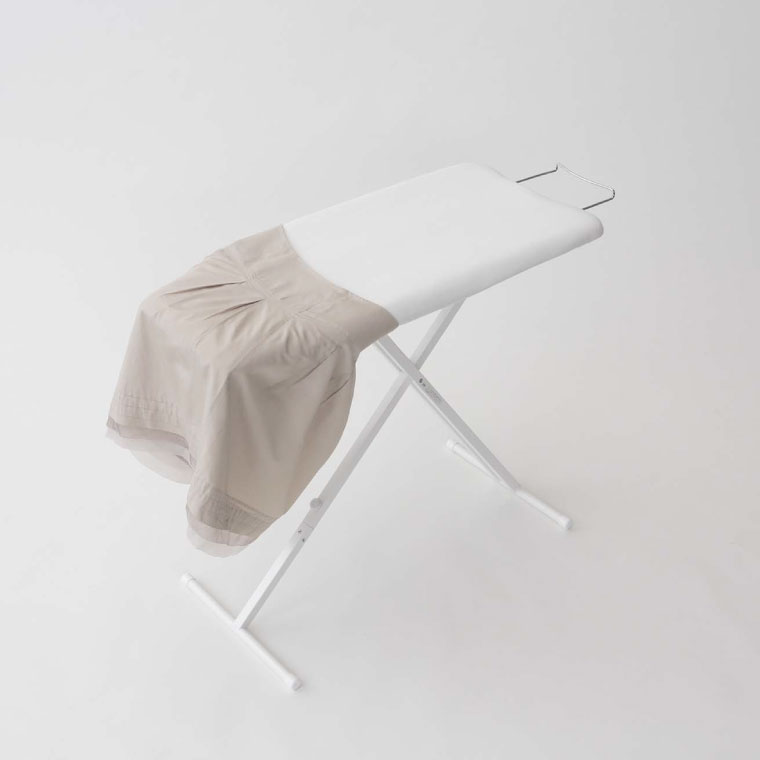 軽量スタンド式アイロン台 タワー 山崎実業 tower ホワイト ブラック 4027 4028