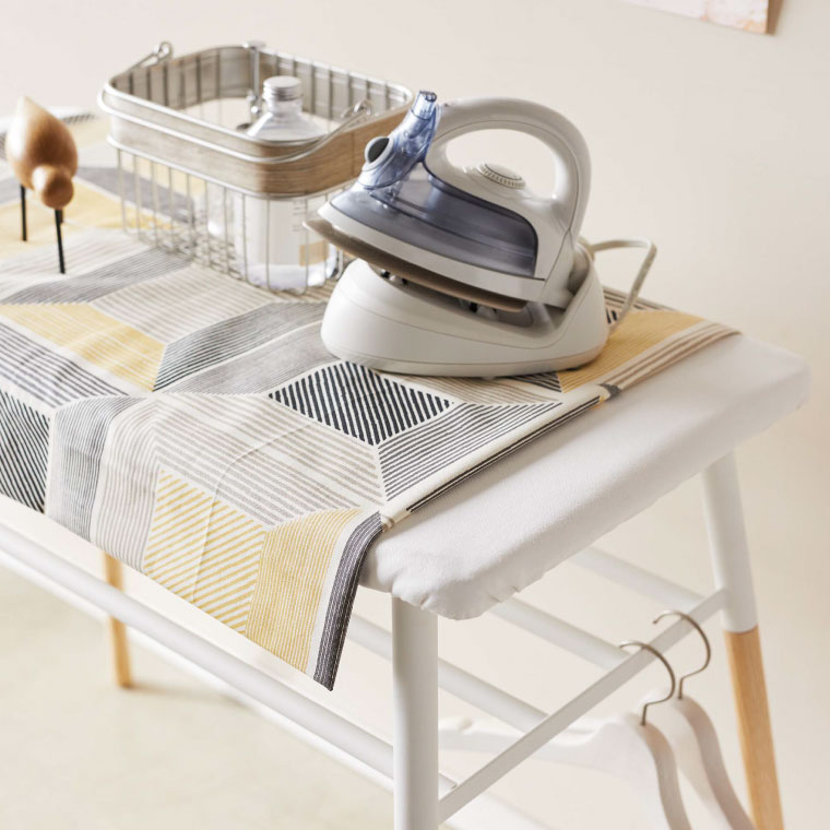 出しておける スタンド式 棚付アイロン台 トスカ 山崎実業 tosca ホワイト 4035