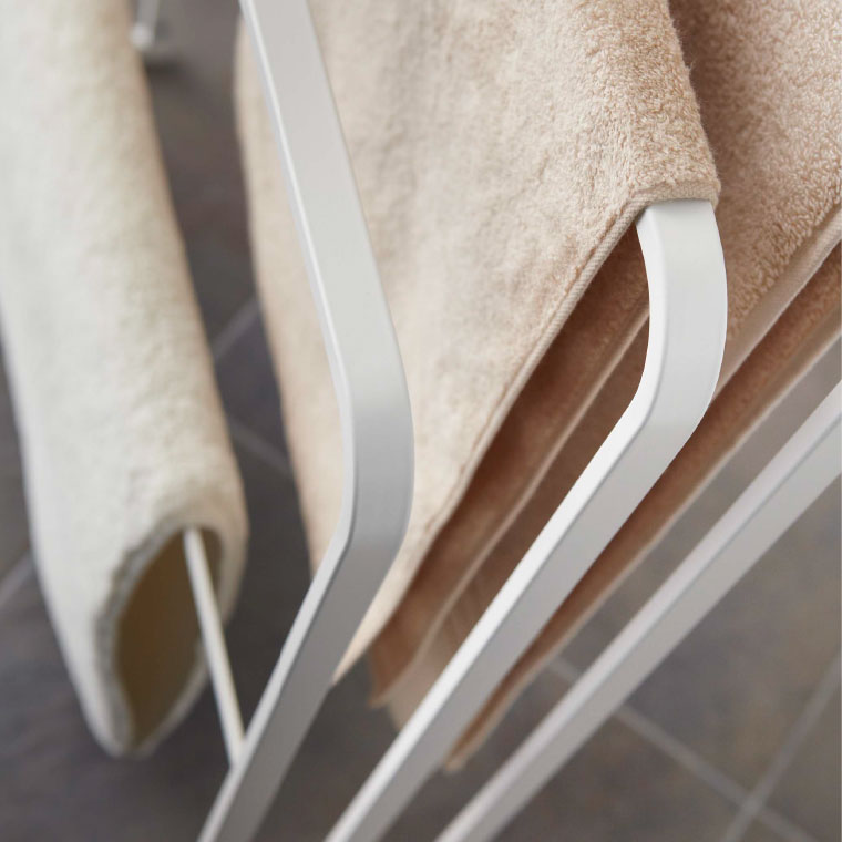 横から掛けられるバスタオルハンガー ３連 タワー 山崎実業 tower ホワイト ブラック 4979 4980