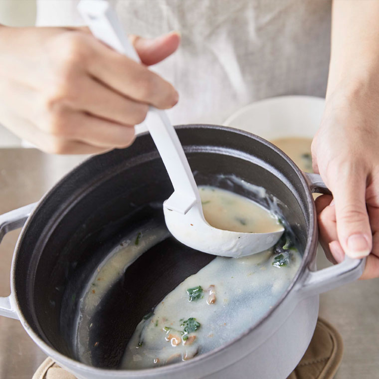 シリコーンお玉 タワー 山崎実業 tower ホワイト/ブラック 5189 5190 タワーシリーズ