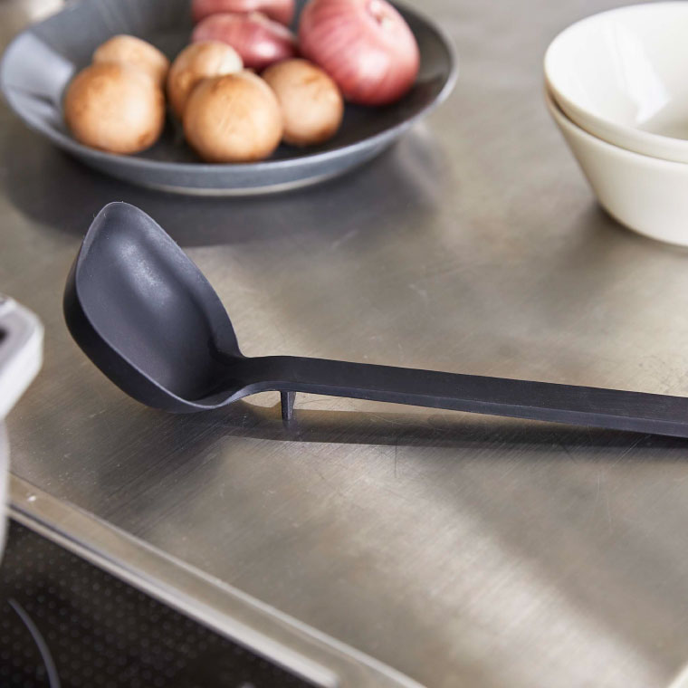 シリコーンお玉 タワー 山崎実業 tower ホワイト/ブラック 5189 5190 タワーシリーズ