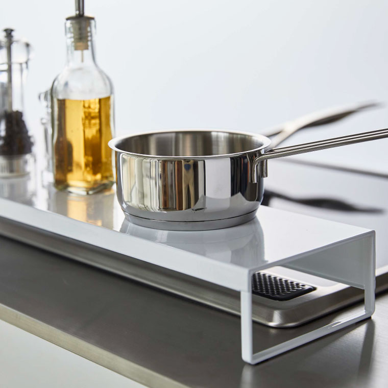 奥行ワイド棚付き伸縮排気口カバー タワー 山崎実業 tower 排気口カバー ホワイト/ブラック 5248 5249 タワーシリーズ