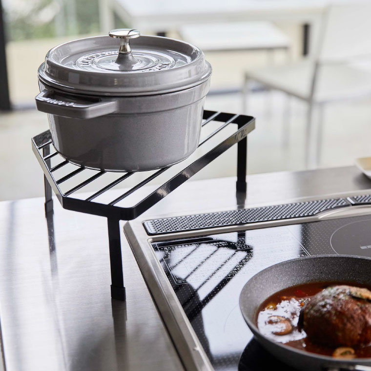 排気口カバー上コンロコーナーラック タワー 山崎実業 tower ホワイト/ブラック 5256 5257タワーシリーズ