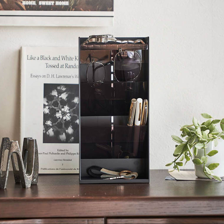 サングラス＆アクセサリー立体収納ケース タワー 4段 山崎実業 tower ホワイト/ブラック 5605 5606 タワーシリーズ