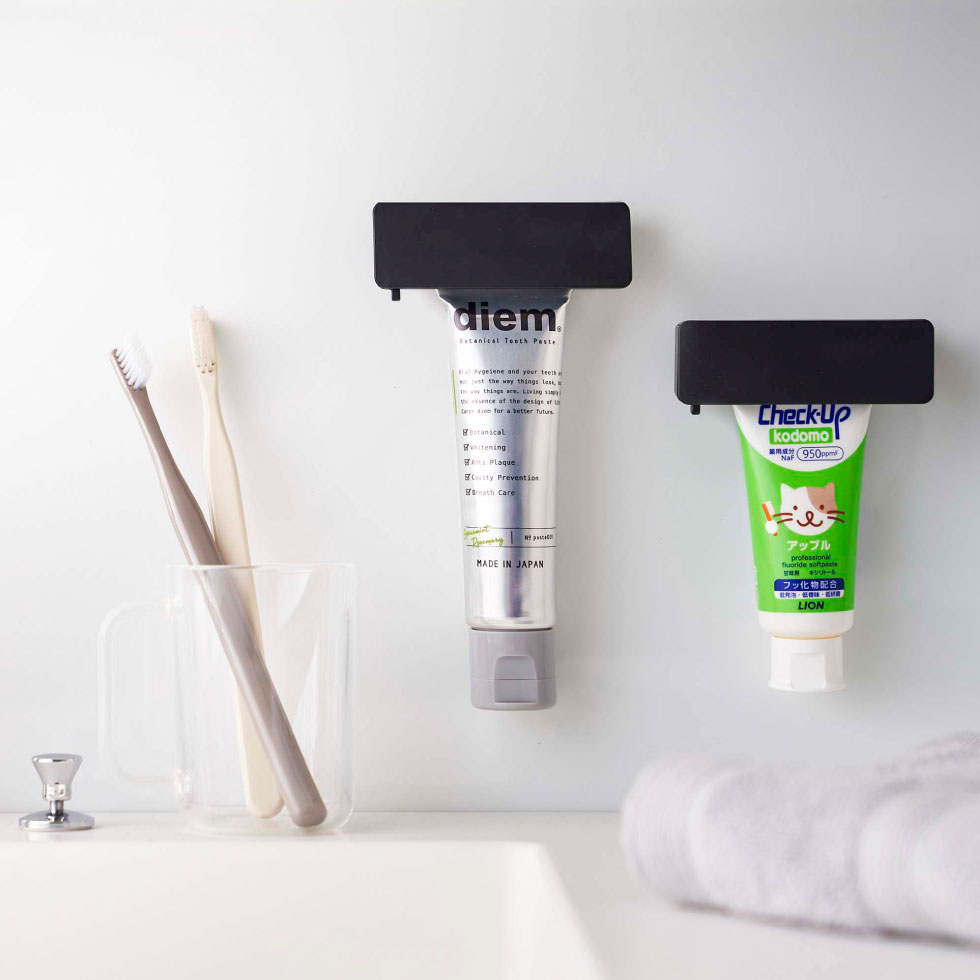 マグネット 歯磨き粉チューブホルダー タワー 山崎実業 tower ホワイト/ブラック 5627 5628 磁石 タワーシリーズ