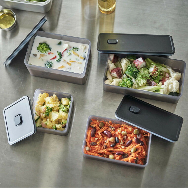 バルブ付き密閉保存容器 4個セット タワー トール ワイド スクエア 山崎実業 tower ホワイト/ブラック 5518 5519 5520 5521 5522 5523 5524 5525 タワーシリーズ