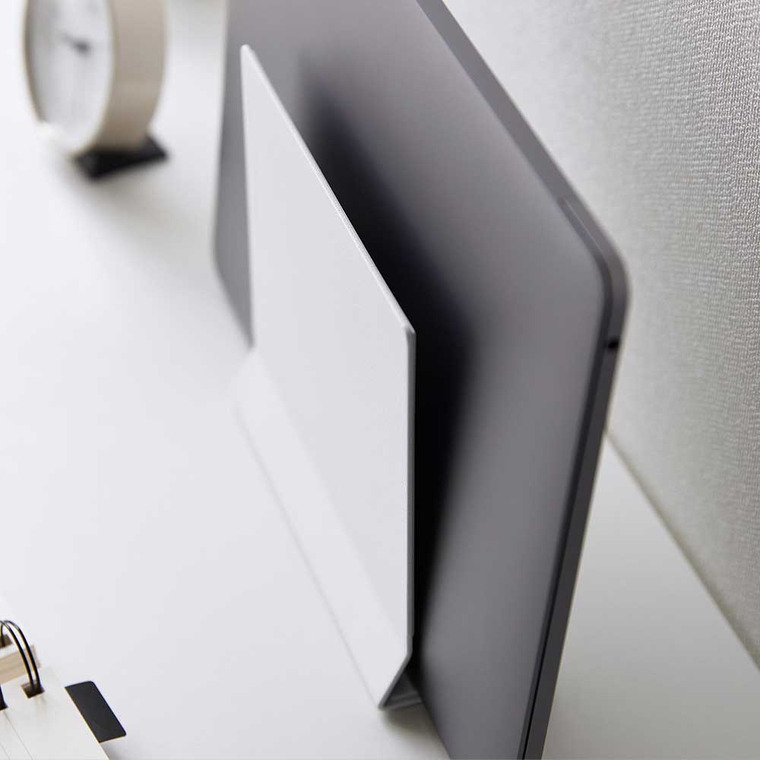 山崎実業 tower スリムノートパソコンスタンド タワー ホワイト ブラック 4498 4499