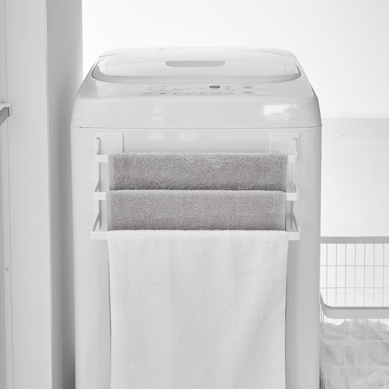 山崎実業 tower 洗濯機前マグネットタオルハンガー タワー 3連 ホワイト/ブラック 3796 3797