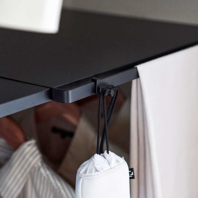 山崎実業 tower 伸縮キャリーケース上ラック タワー 幅51～92cm ホワイト ブラック 4370 4371