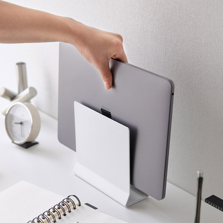 山崎実業 tower スリムノートパソコンスタンド タワー ホワイト ブラック 4498 4499