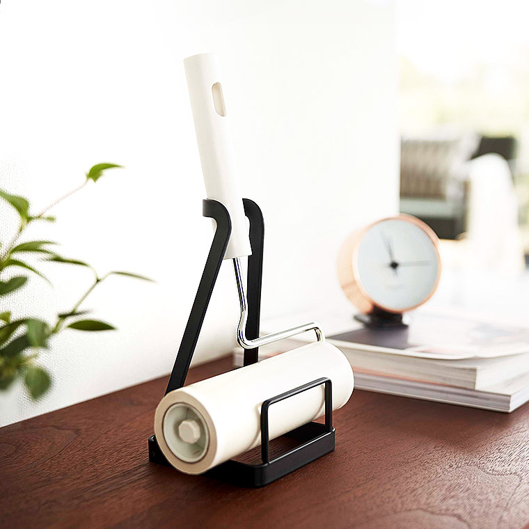 立てかけカーペットクリーナースタンド タワー 山崎実業 tower ホワイト/ブラック 5728 5729 タワーシリーズ