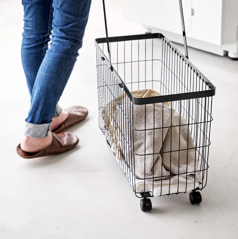 ランドリーバスケット タワー キャスター付き ワイド＆ロー 山崎実業 tower ホワイト/ブラック 6627 6628