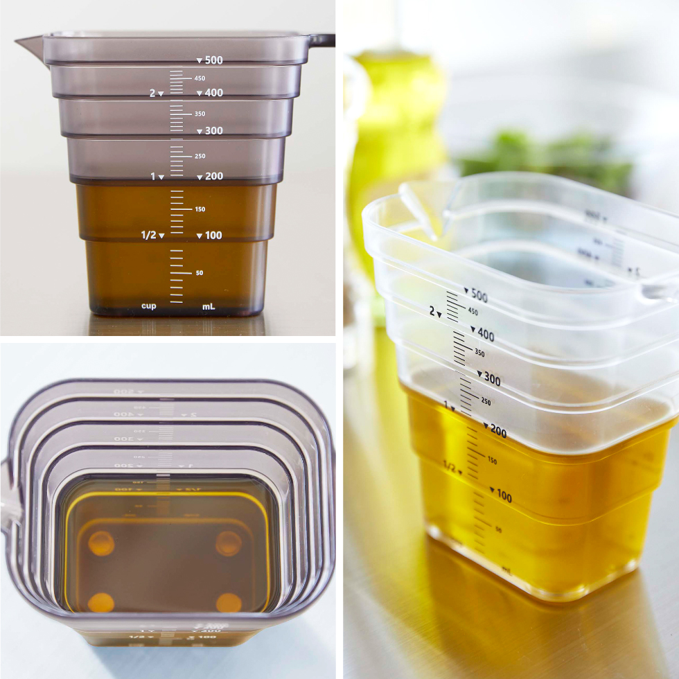 山崎実業 tower マグネット段々計量カップ タワー 500mL ホワイト/ブラック 6921 6922