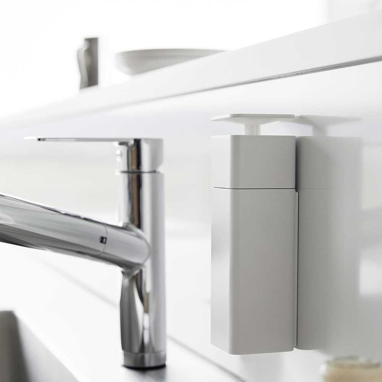 片手で出せるマグネットディスペンサー タワー 山崎実業 tower キッチン 3679 3680 ホワイト ブラック