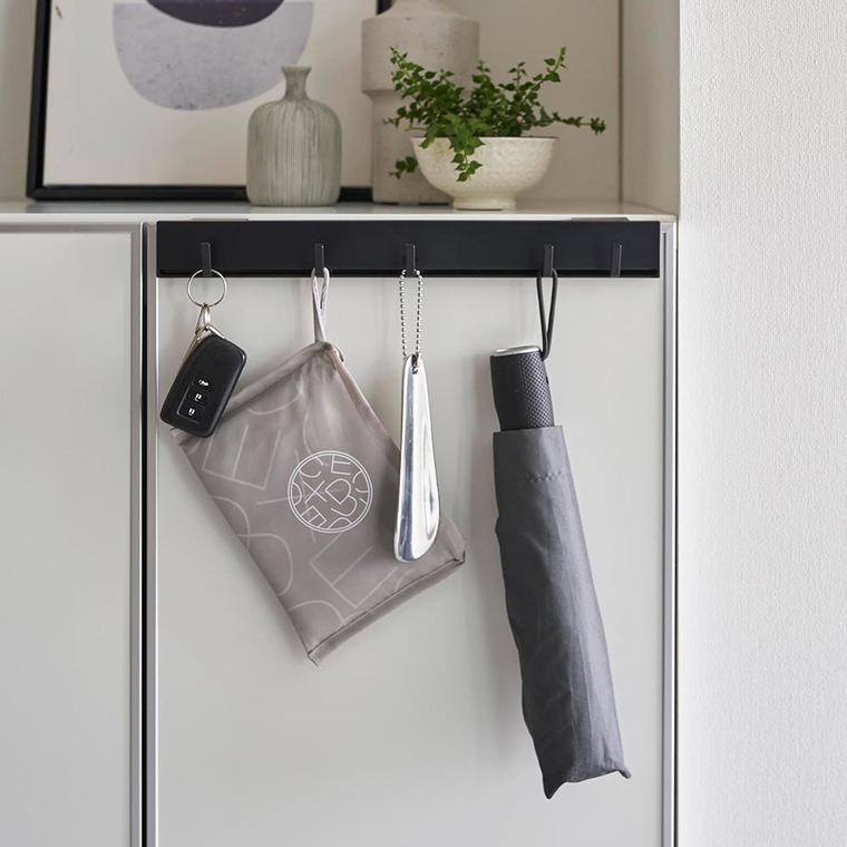 引っ掛け可動式下駄箱扉フック タワー 山崎実業 tower 2044 2045 ホワイト ブラック