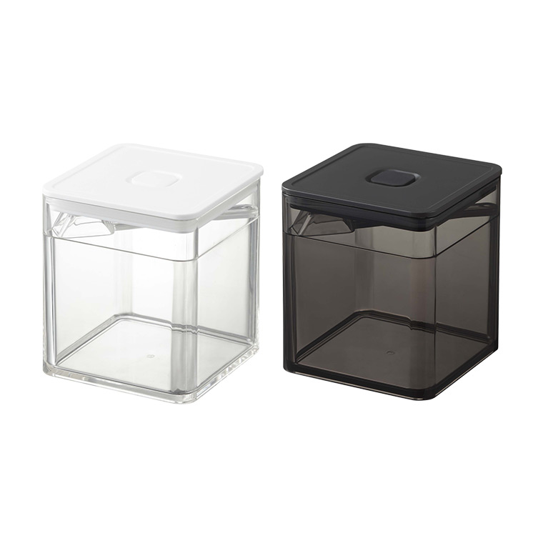 ホワイト×ブラック