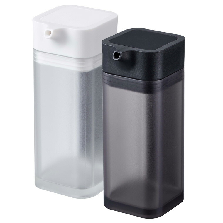 ホワイト×ブラック