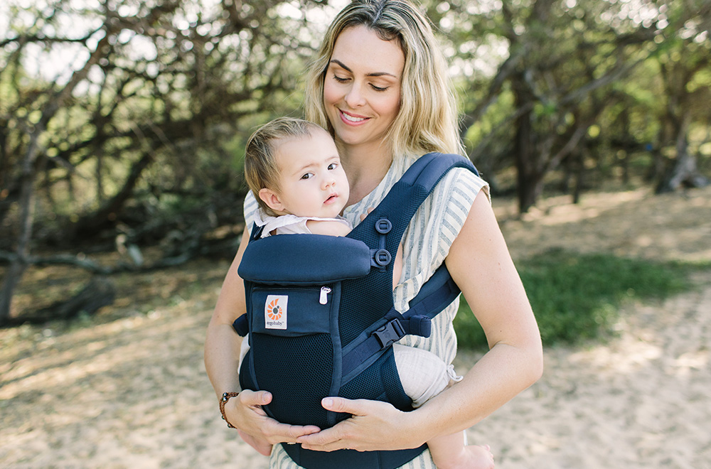 おすすめの抱っこ紐は 抱っこ紐の種類から選び方のポイントまでを徹底解説 よみもの The Gift